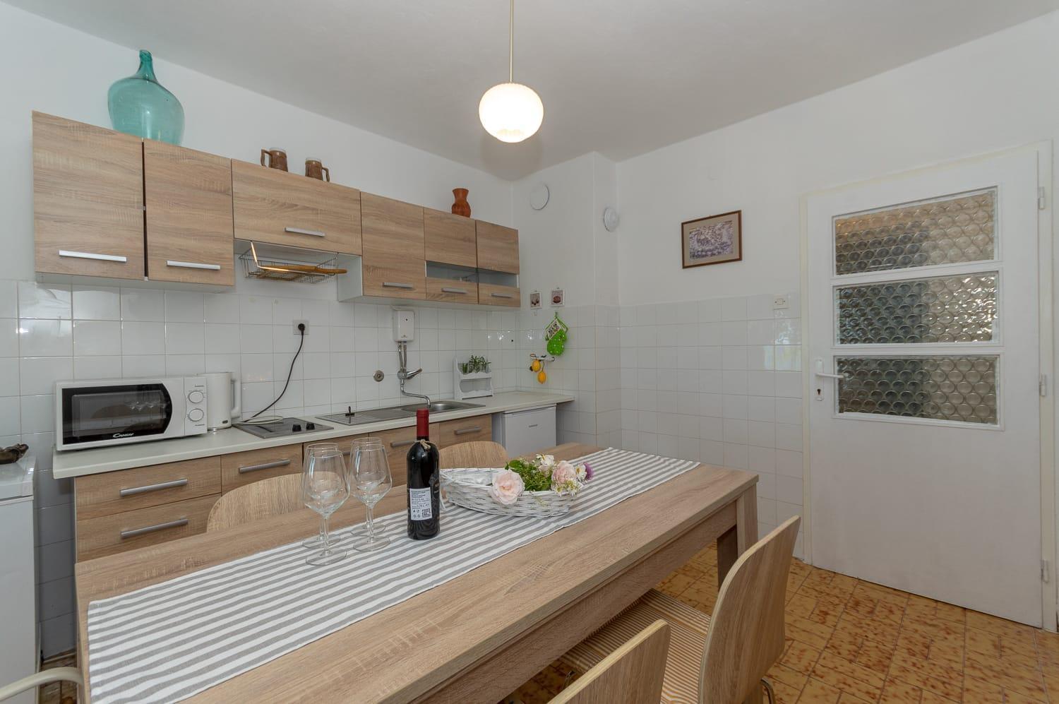 Nona Elza Apartma Trogir